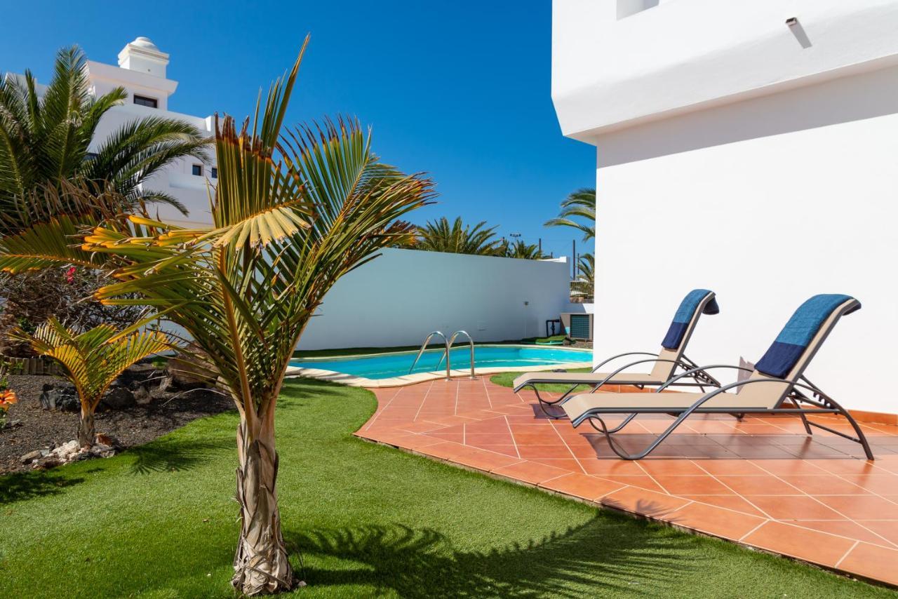 Casa Blanca Villa Corralejo Exterior photo