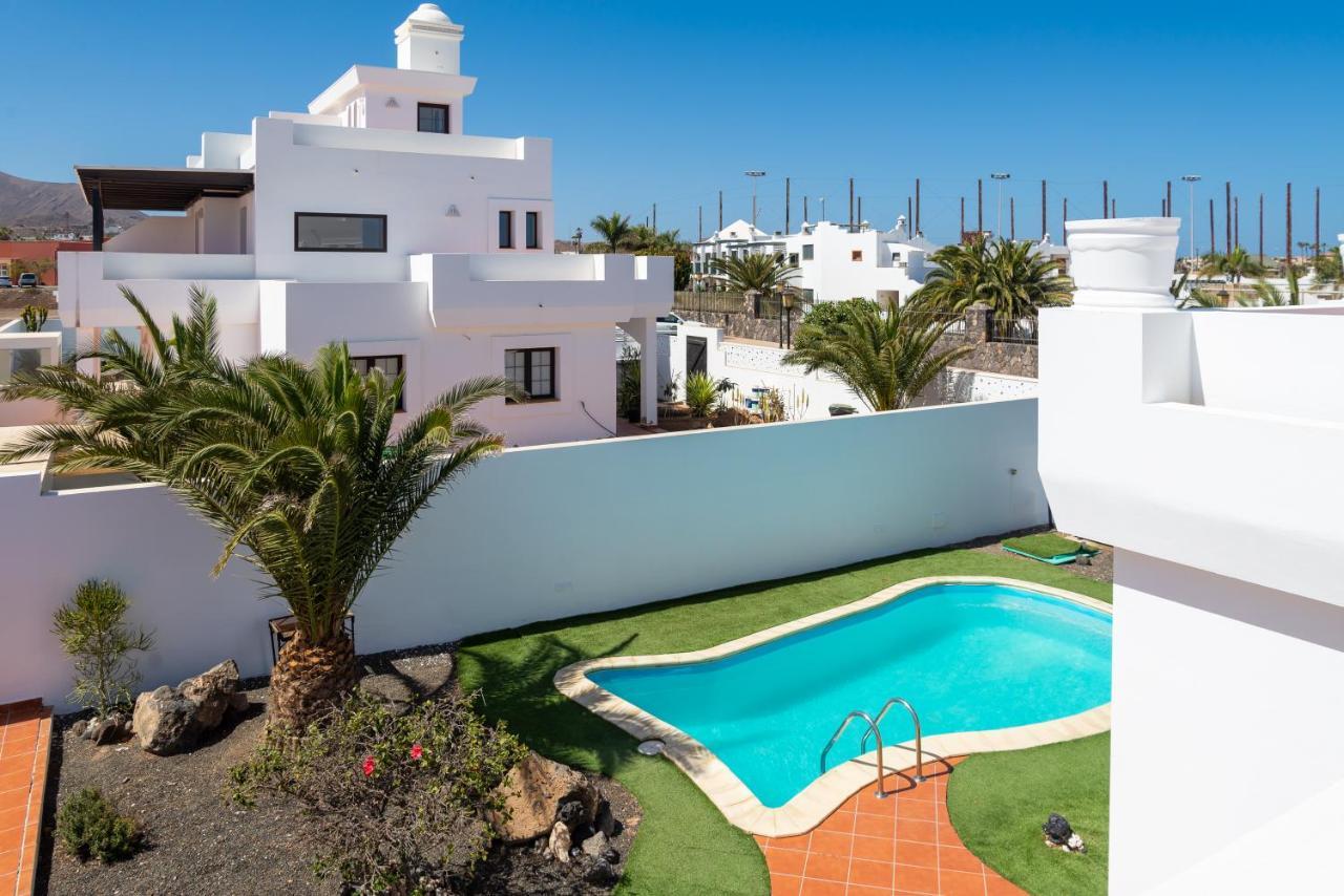 Casa Blanca Villa Corralejo Exterior photo